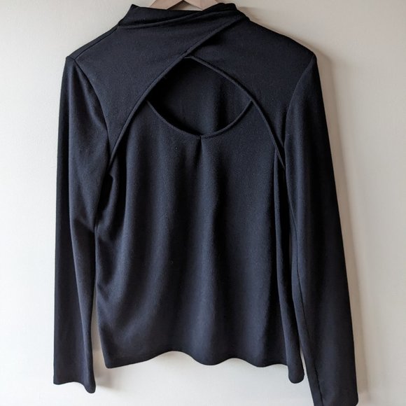 Keyhole Neck Maurices Top - Picture 1 of 2